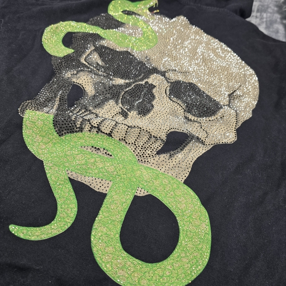 Heads Or Tails Black Graphic Hoodie Mens L Skull Snake Rhinestones - Picture 5 of 12